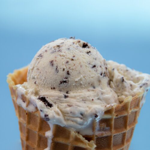 chocolate chip ice cream cone